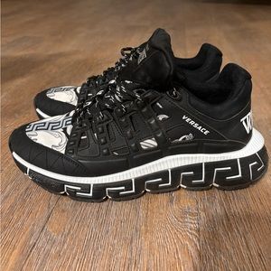 Versace men’s trigrecas